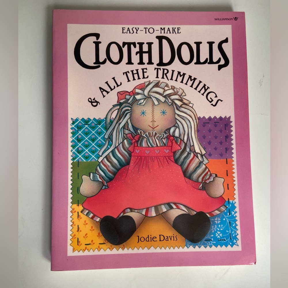 Cloth Dolls and Trimmings Book